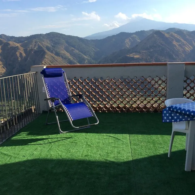 La Casa Della Nonna Hotel Motta Camastra Guest house